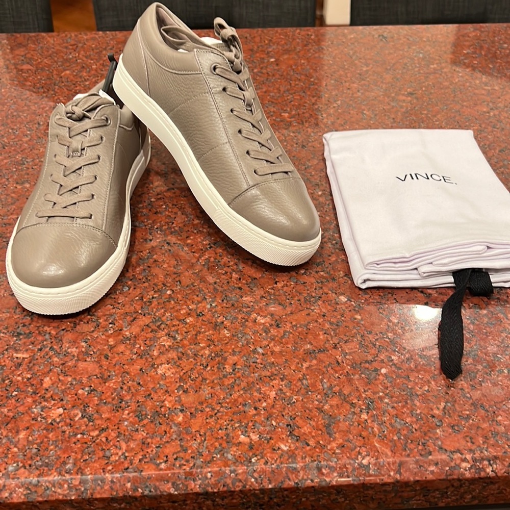 Vince Afton trainers NIB size 8